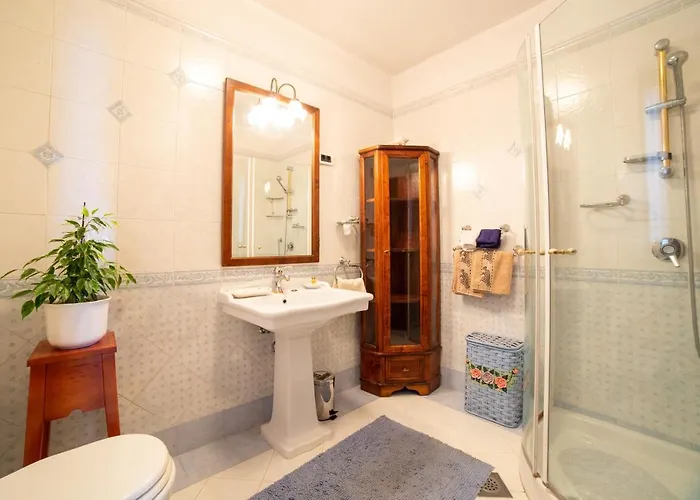 Milli With Panoramic Sea View ヴィラ