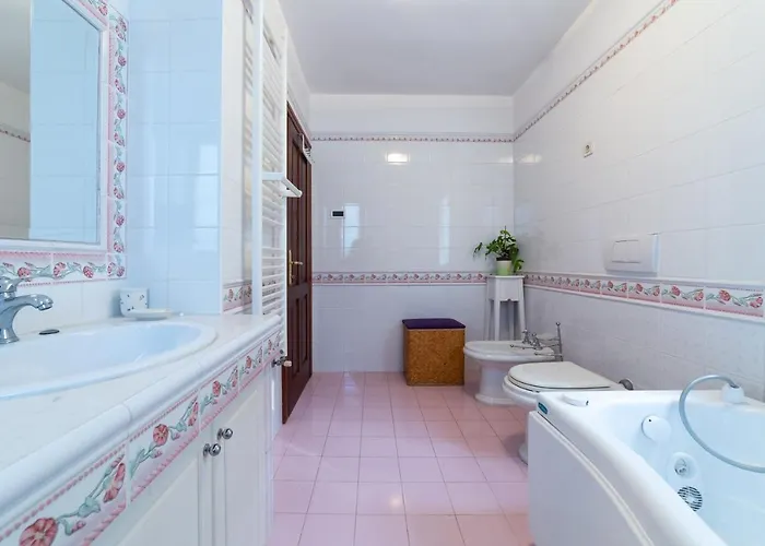 Milli With Panoramic Sea View Willa *