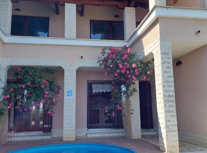 Milli With Panoramic Sea View Willa *